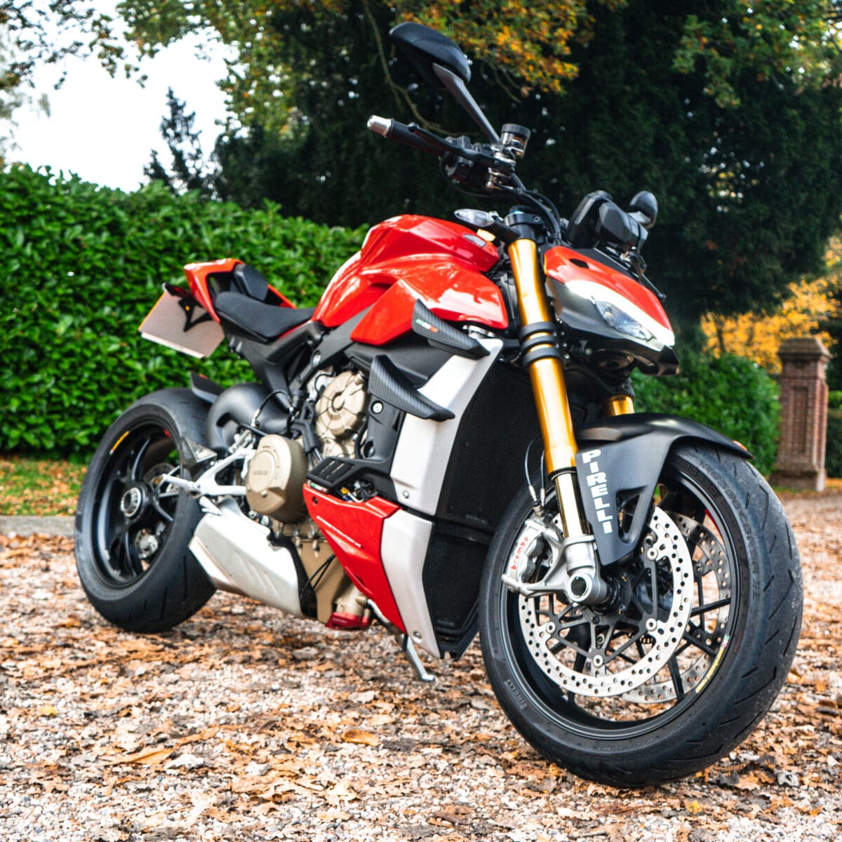 DUCATI STREETFIGHTER V4S OR £10,000 TAX FREE💰 - Image 10
