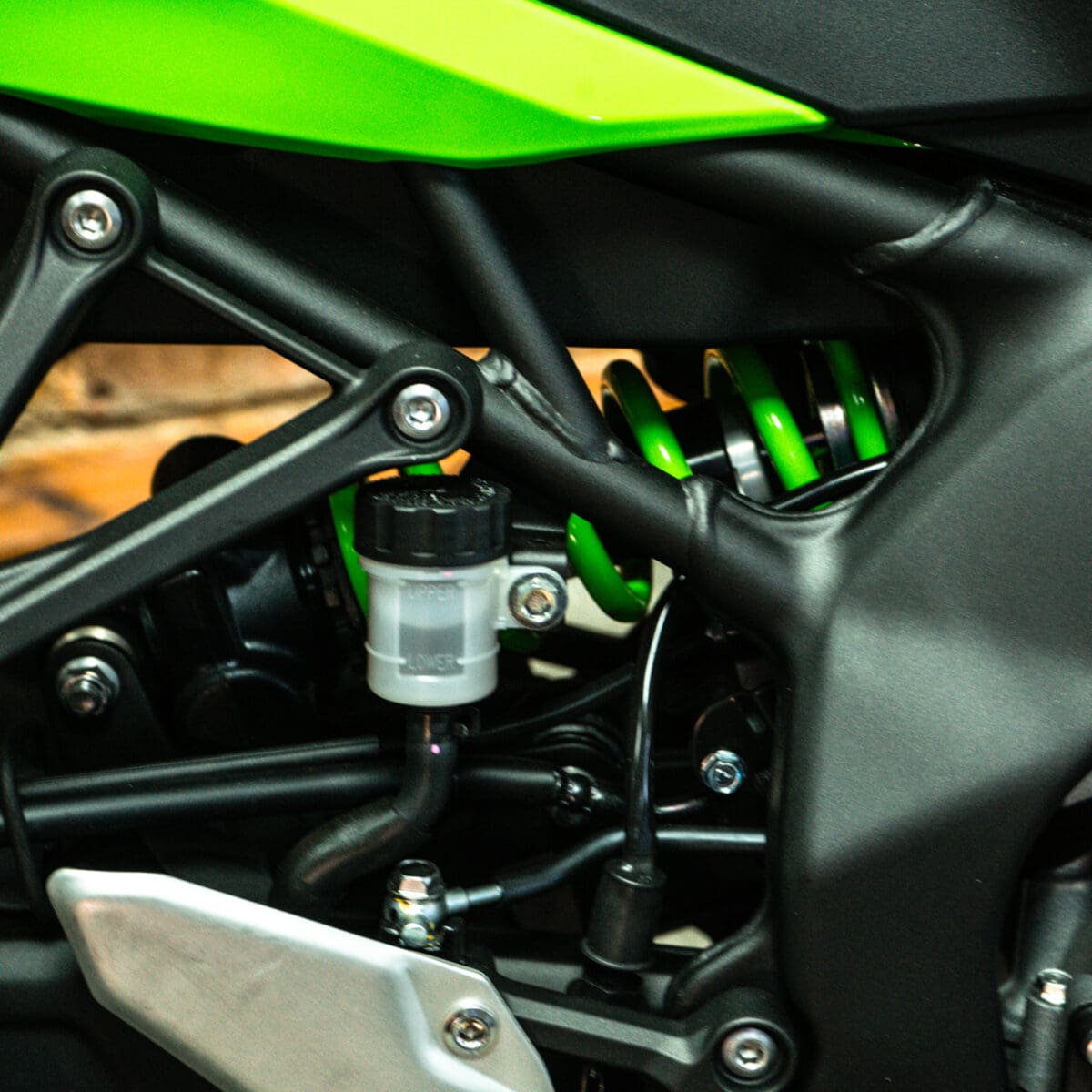WIN THIS 2024 KAWASAKI ZX-4RR SCREAMER!💰 - Image 6